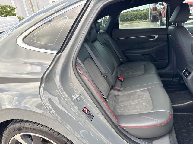 Photo of 2021 Hampton Gray Hyundai SONATA