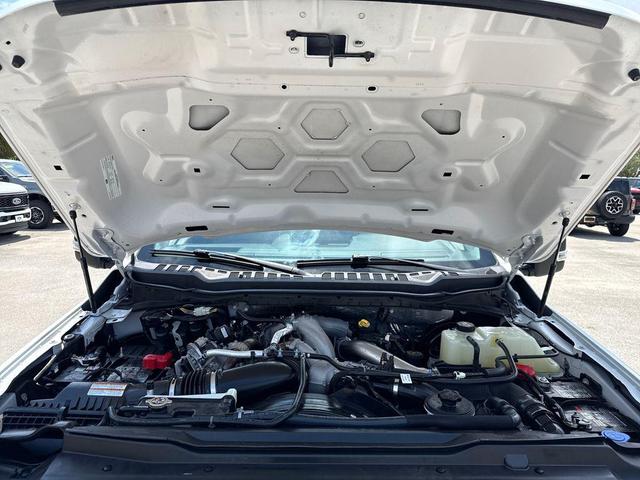 Photo of 2023 Oxford White Ford F-350
