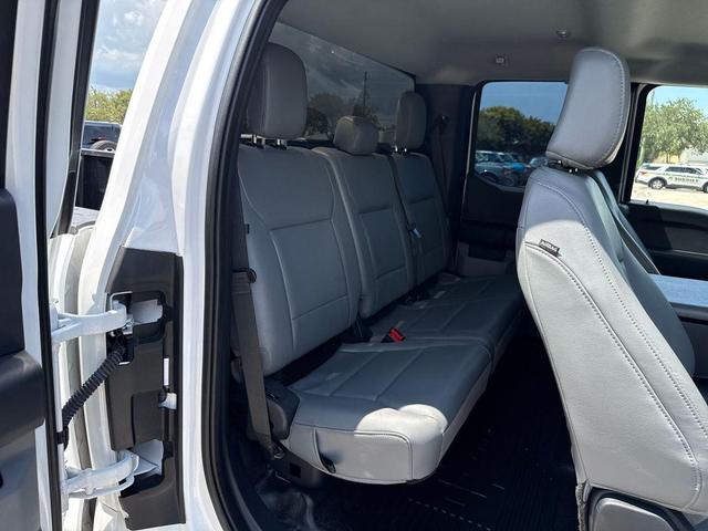 Photo of 2023 Oxford White Ford F-350