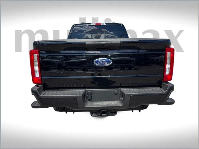 Photo of 2026 Agate Black Ford F-250