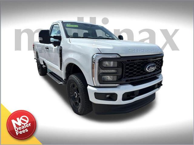 Photo of 2025 Oxford White Ford F-350