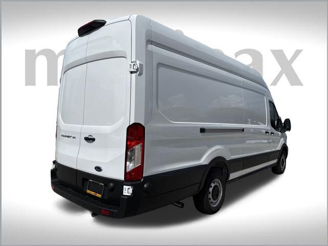 Photo of 2025 Oxford White Ford Transit-350
