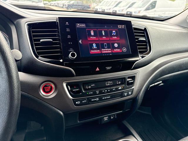Photo of 2021 Crystal Black Pearl Honda Ridgeline