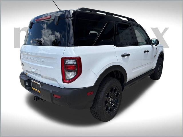 Photo of 2025 Oxford White Ford Bronco Sport