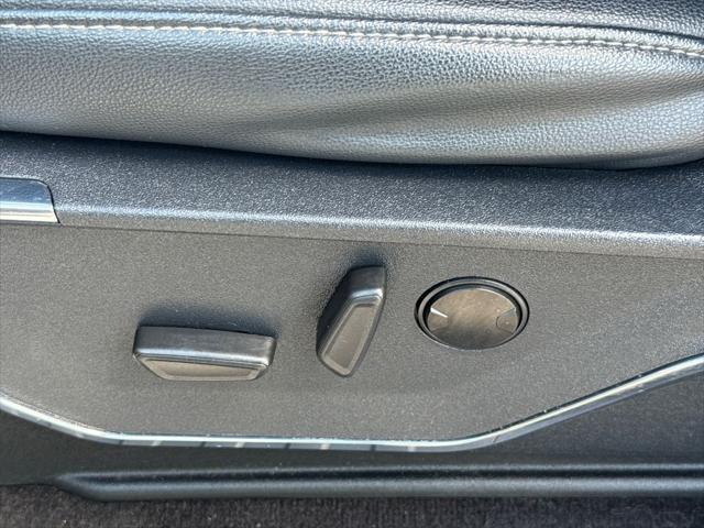Photo of 2022 Carbonized Gray Metallic Ford F-150