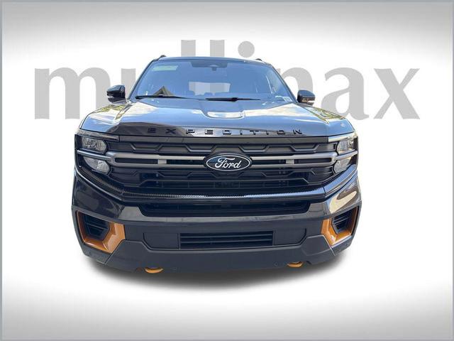 Photo of 2025 Dark Matter Gray Metallic Ford Expedition