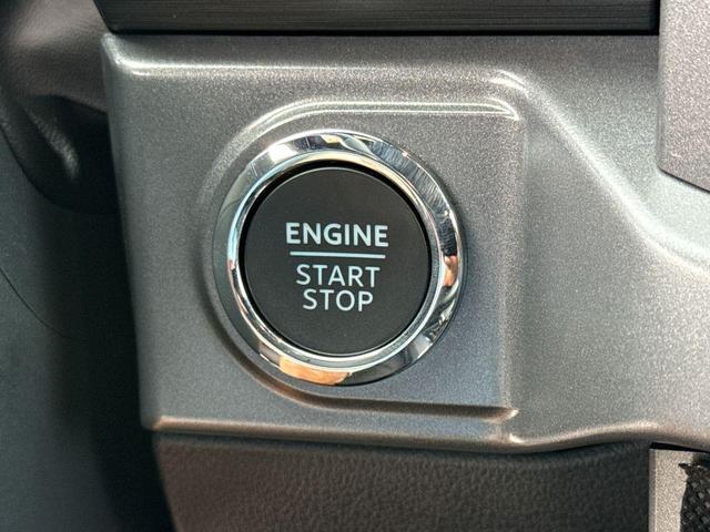 Photo of 2025 Space White Metallic Ford F-150