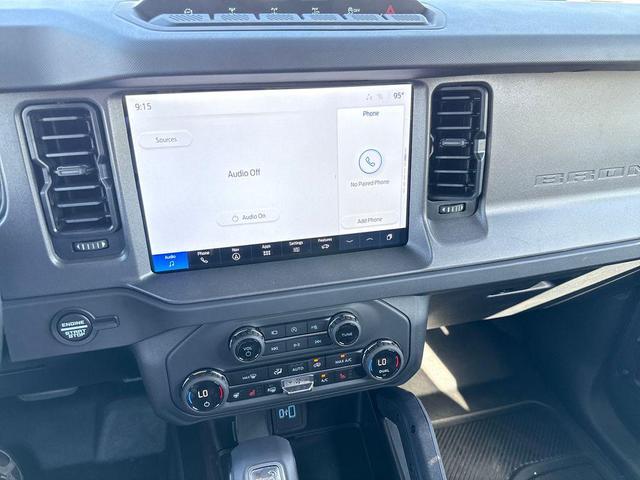 Photo of 2025 Azure Gray Metallic Tri-Coat Ford Bronco