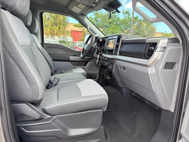 Photo of 2025 Carbonized Gray Metallic Ford F-250
