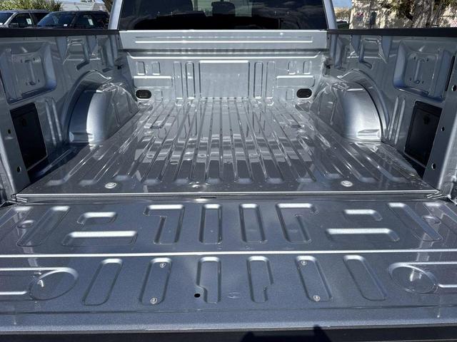 Photo of 2025 Iconic Silver Metallic Ford F-150