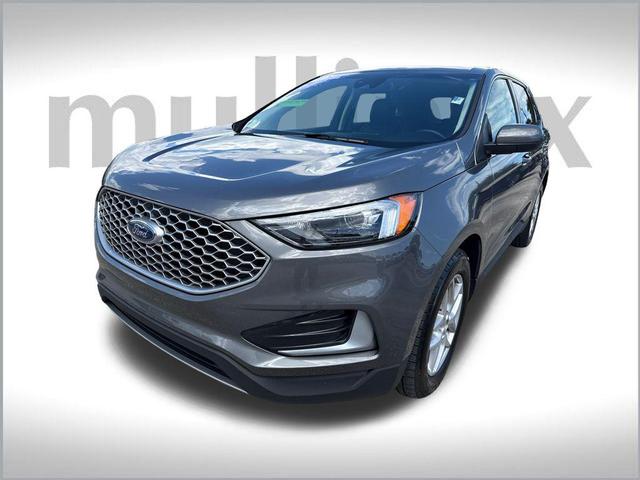 Photo of 2024 Carbonized Gray Metallic Ford Edge
