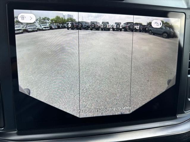 Photo of 2025 Antimatter Blue Metallic Ford F-250