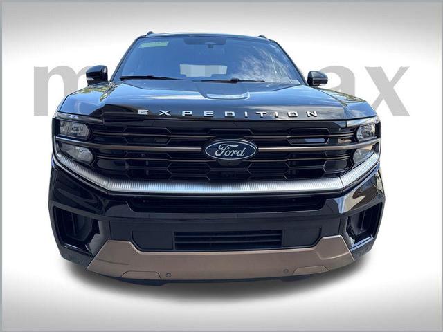 Photo of 2025 Agate Black Metallic Ford Expedition