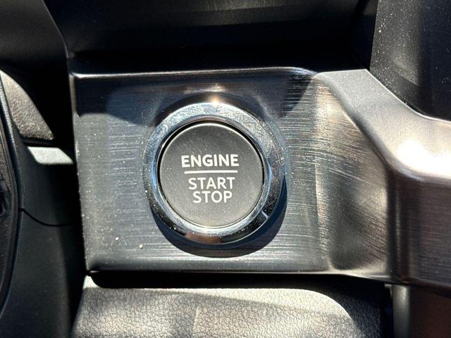 Photo of 2025 Carbonized Gray Metallic Ford F-250