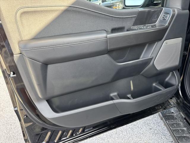 Photo of 2025 Agate Black Metallic Ford F-150