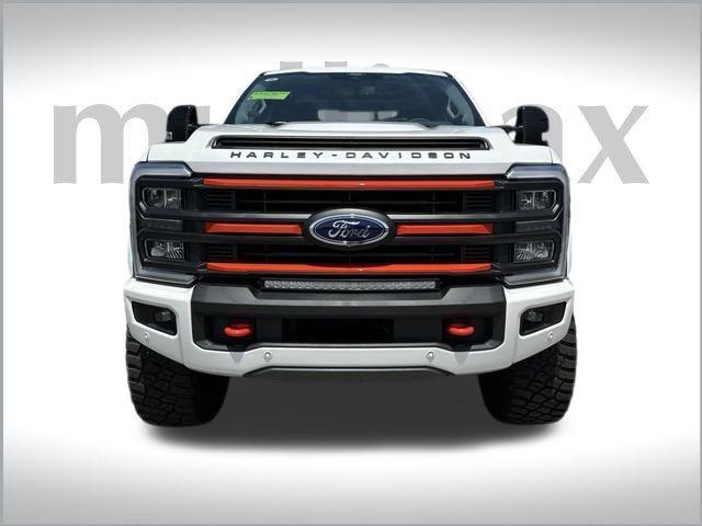 Photo of 2024 Star White Metallic Tri-Coat Ford F-250