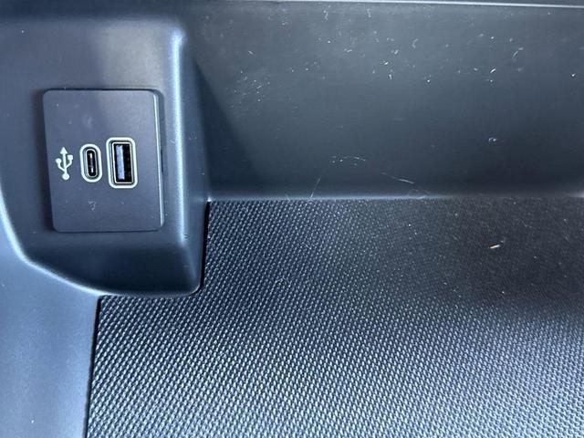 Photo of 2025 Iconic Silver Metallic Ford F-150
