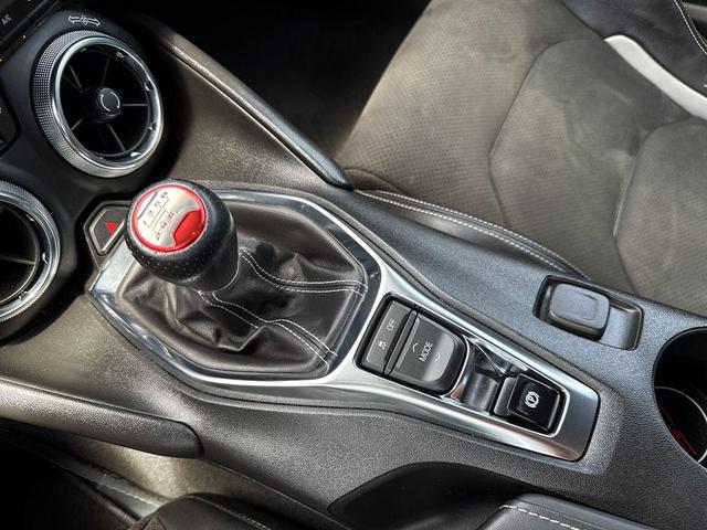 Photo of 2022 Shadow Gray Metallic Chevrolet Camaro