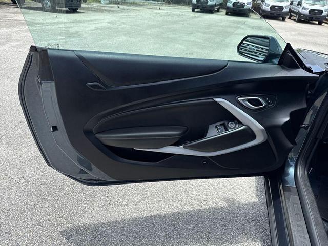 Photo of 2022 Shadow Gray Metallic Chevrolet Camaro