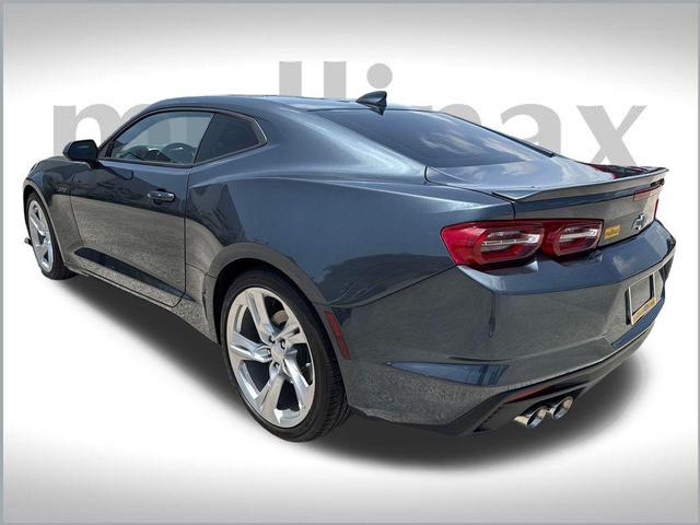 Photo of 2022 Shadow Gray Metallic Chevrolet Camaro