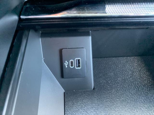 Photo of 2025 Agate Black Metallic Ford F-150