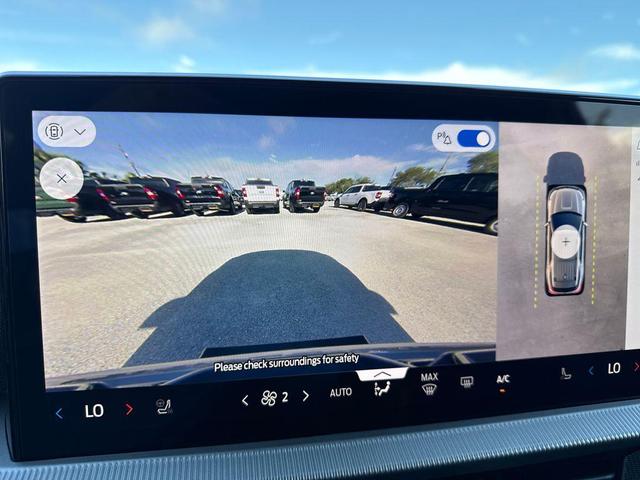 Photo of 2025 Carbonized Gray Metallic Ford Explorer