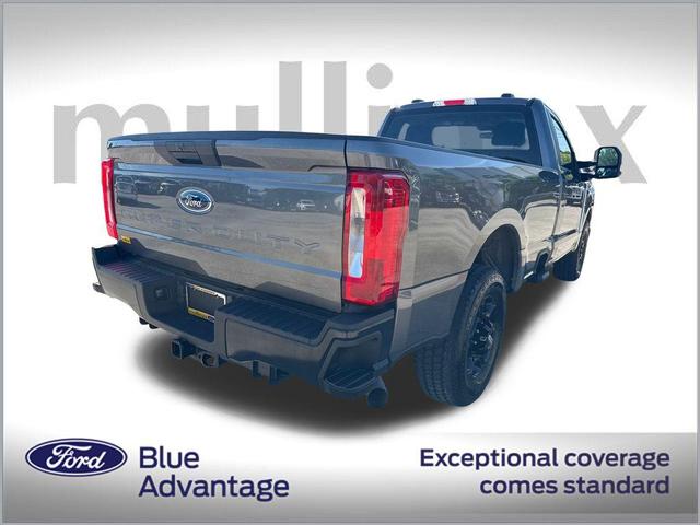 Photo of 2023 Carbonized Gray Metallic Ford F-250