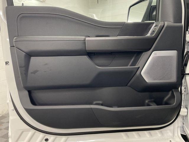 Photo of 2025 White Metallic Ford F-150