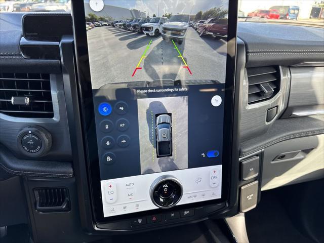 Photo of 2025 Oxford White Ford F-150 Lightning