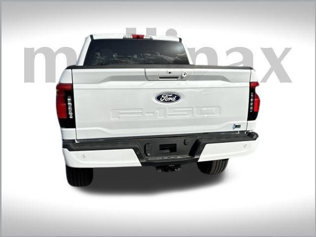 Photo of 2025 Oxford White Ford F-150 Lightning