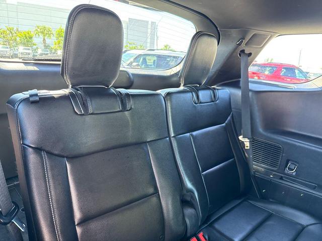 Photo of 2020 AGATE BLACK METALLIC Ford Explorer