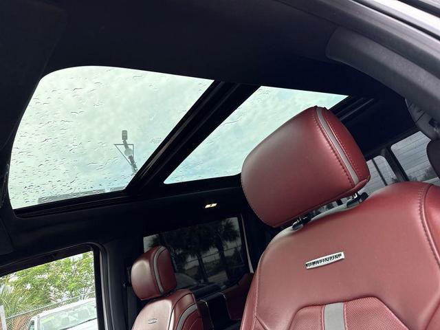 Photo of 2019 White Platinum Metallic Tri-Coat Ford F-350