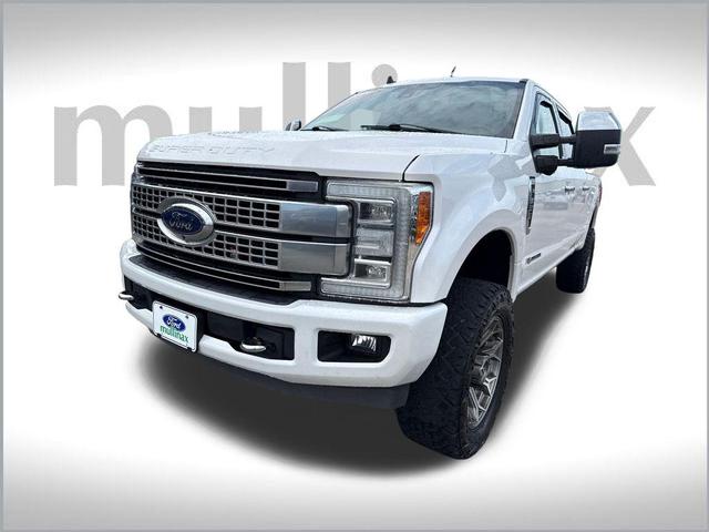 Photo of 2019 White Platinum Metallic Tri-Coat Ford F-350
