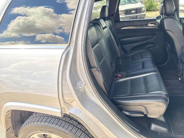 Photo of 2017 Billet Silver Metallic Clearcoat Jeep Grand Cherokee