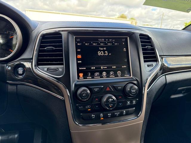 Photo of 2017 Billet Silver Metallic Clearcoat Jeep Grand Cherokee
