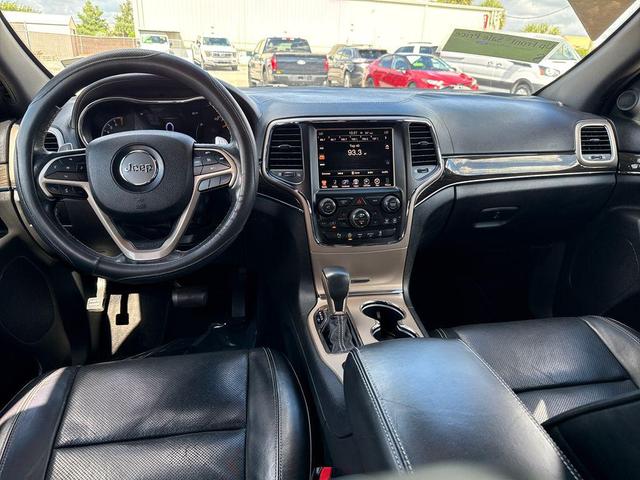 Photo of 2017 Billet Silver Metallic Clearcoat Jeep Grand Cherokee