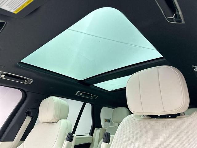 Photo of 2024 Black Land Rover Range Rover