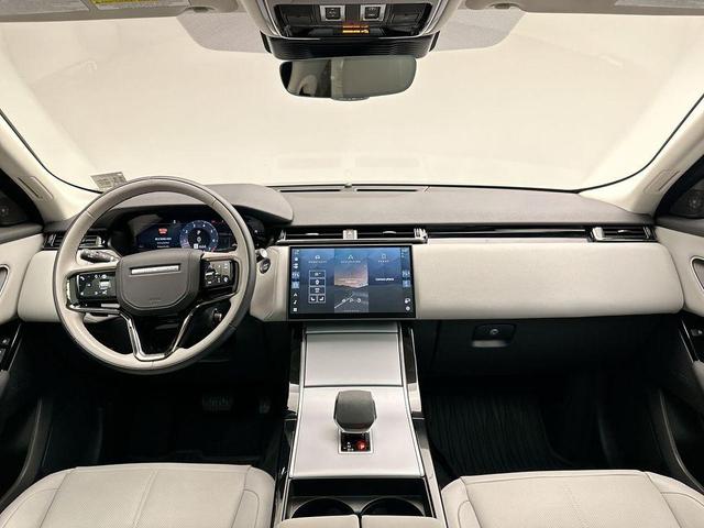 Photo of 2025 Blue Metallic Land Rover Range Rover Velar