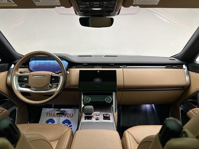 Photo of 2023 Black Land Rover Range Rover