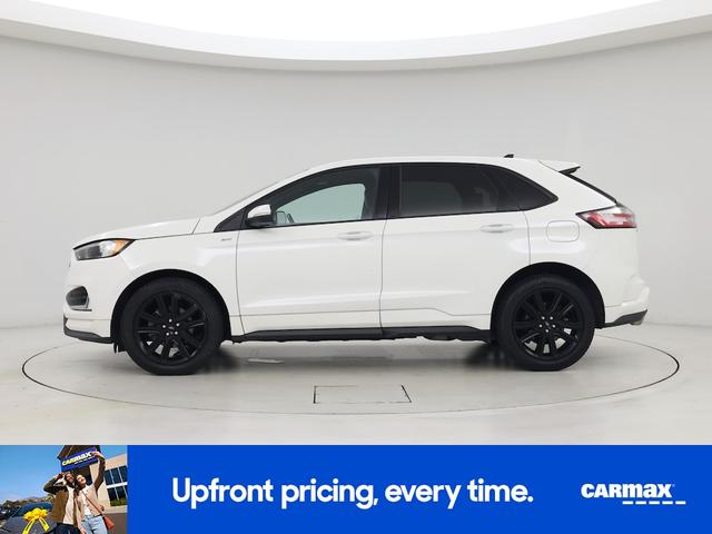 Photo of 2020 White Ford Edge