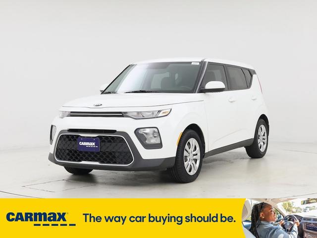 Photo of 2020 White Kia Soul