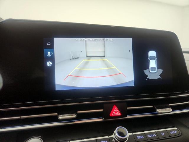 Photo of 2023 Blue Hyundai ELANTRA