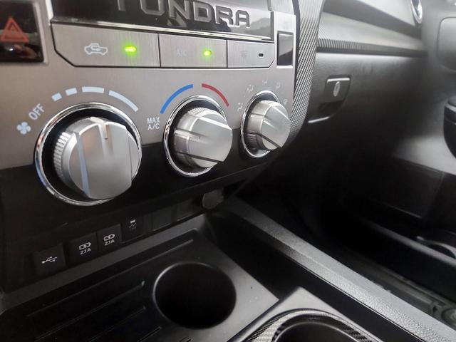 Photo of 2020 Gray Toyota Tundra