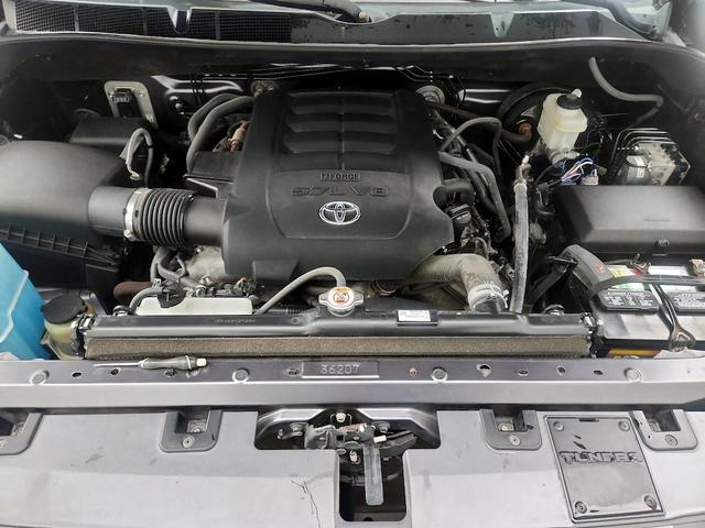 Photo of 2020 Gray Toyota Tundra