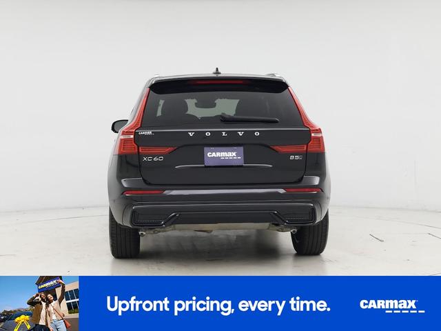 Photo of 2025 Black Volvo XC60
