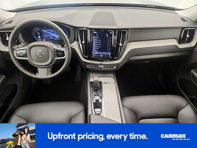Photo of 2025 Black Volvo XC60
