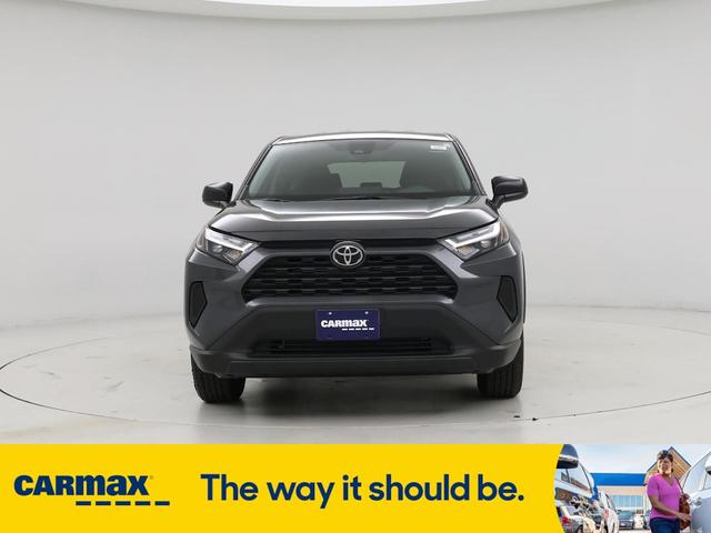 Photo of 2024 Gray Toyota RAV4
