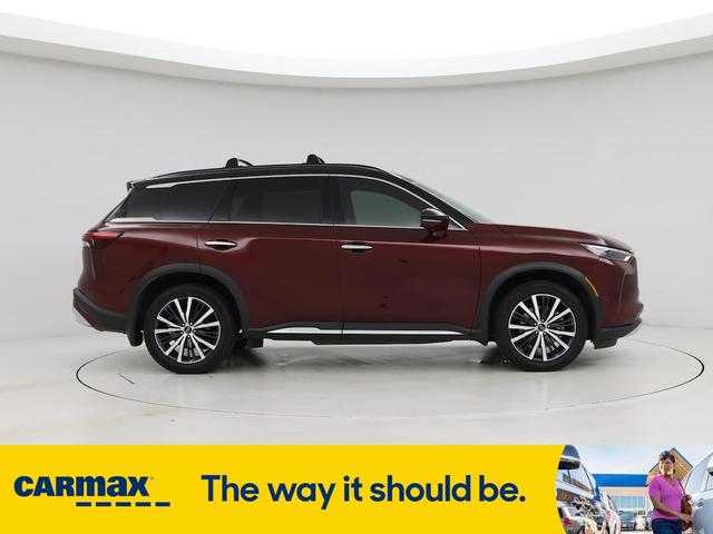 Photo of 2022 Burgundy INFINITI QX60