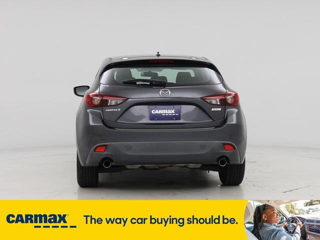 Photo of 2015 Gray Mazda Mazda3