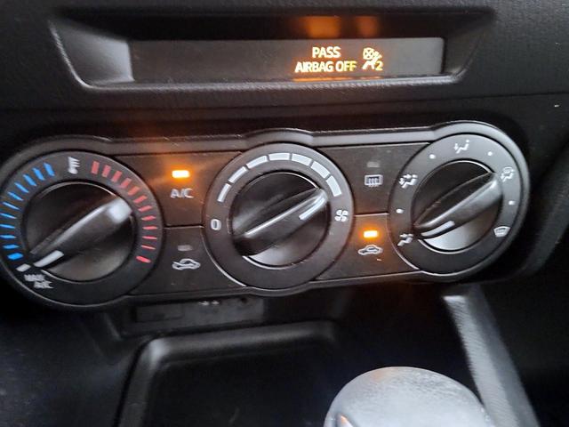Photo of 2015 Gray Mazda Mazda3